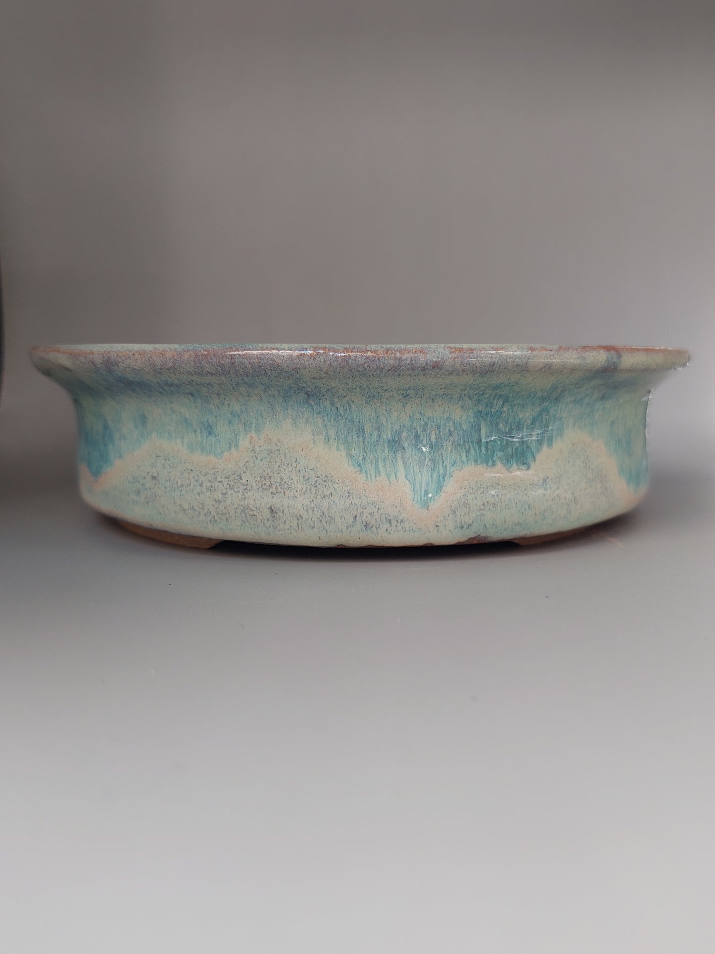 Round vase