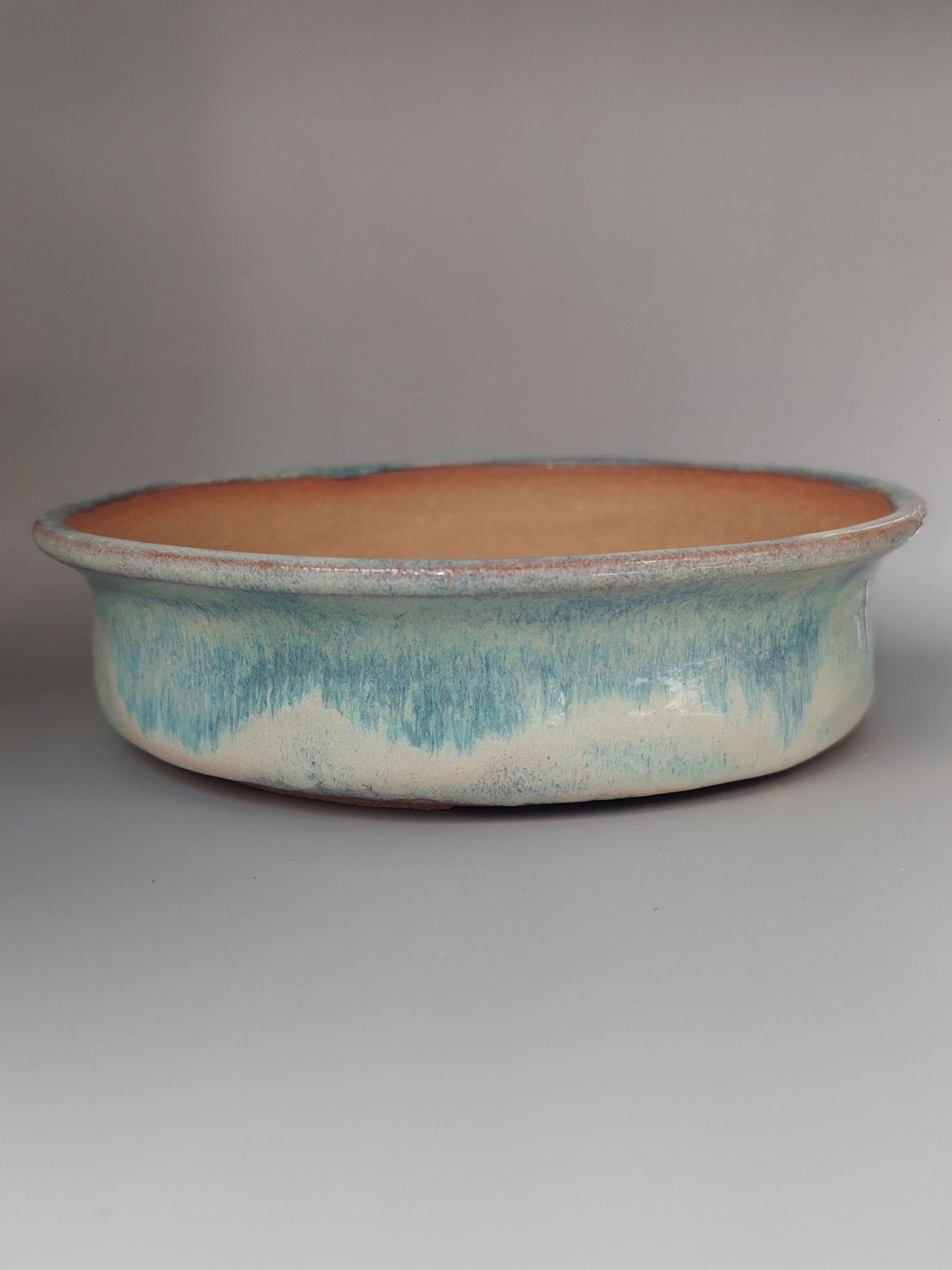 Round vase