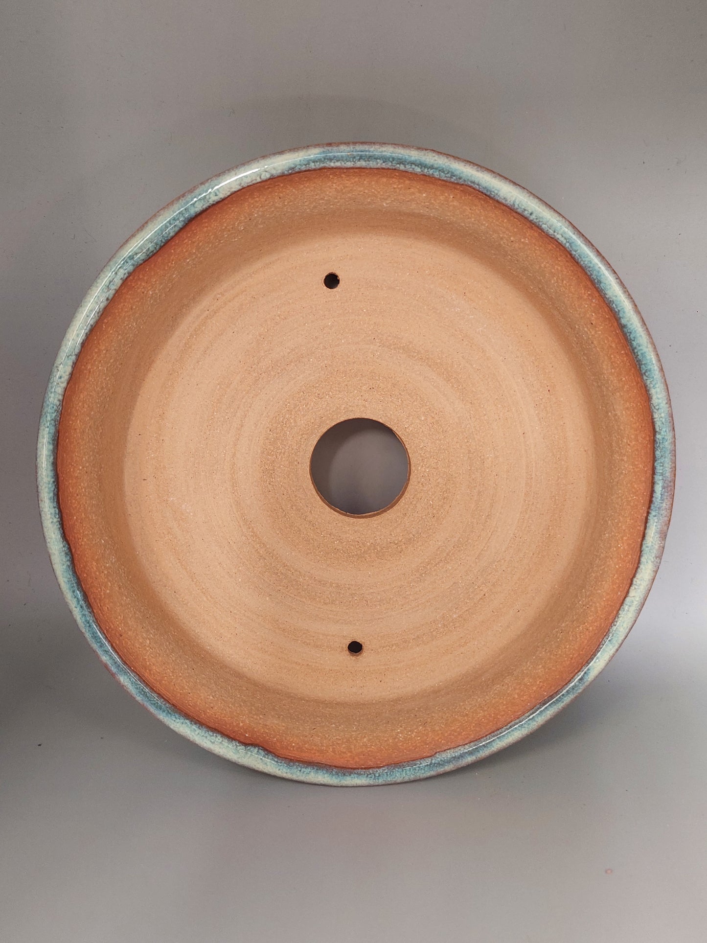 Round vase