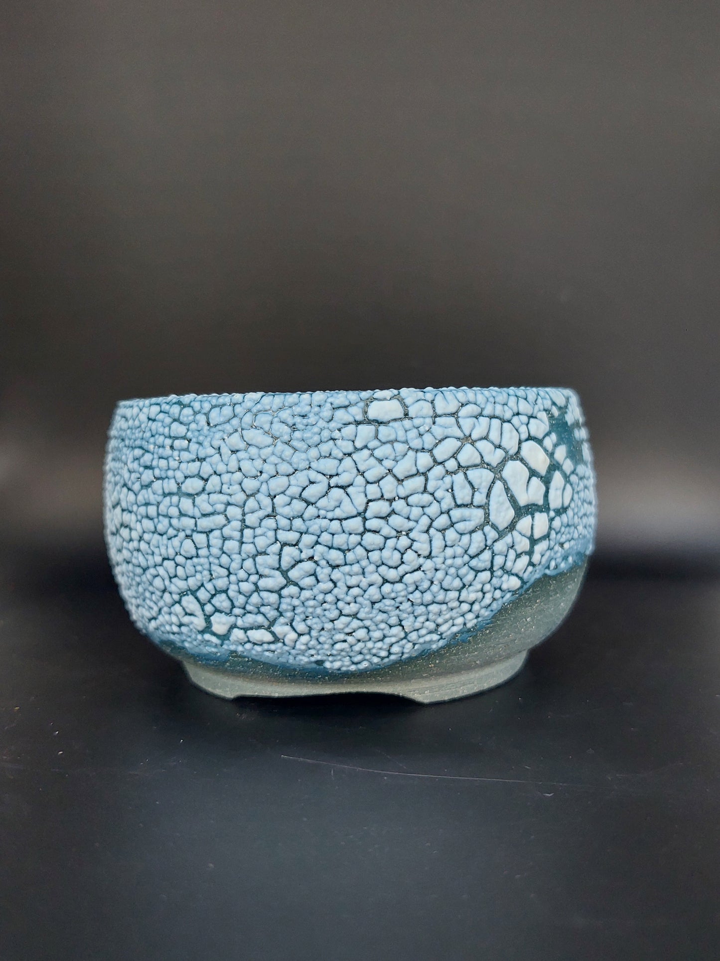 Round vase