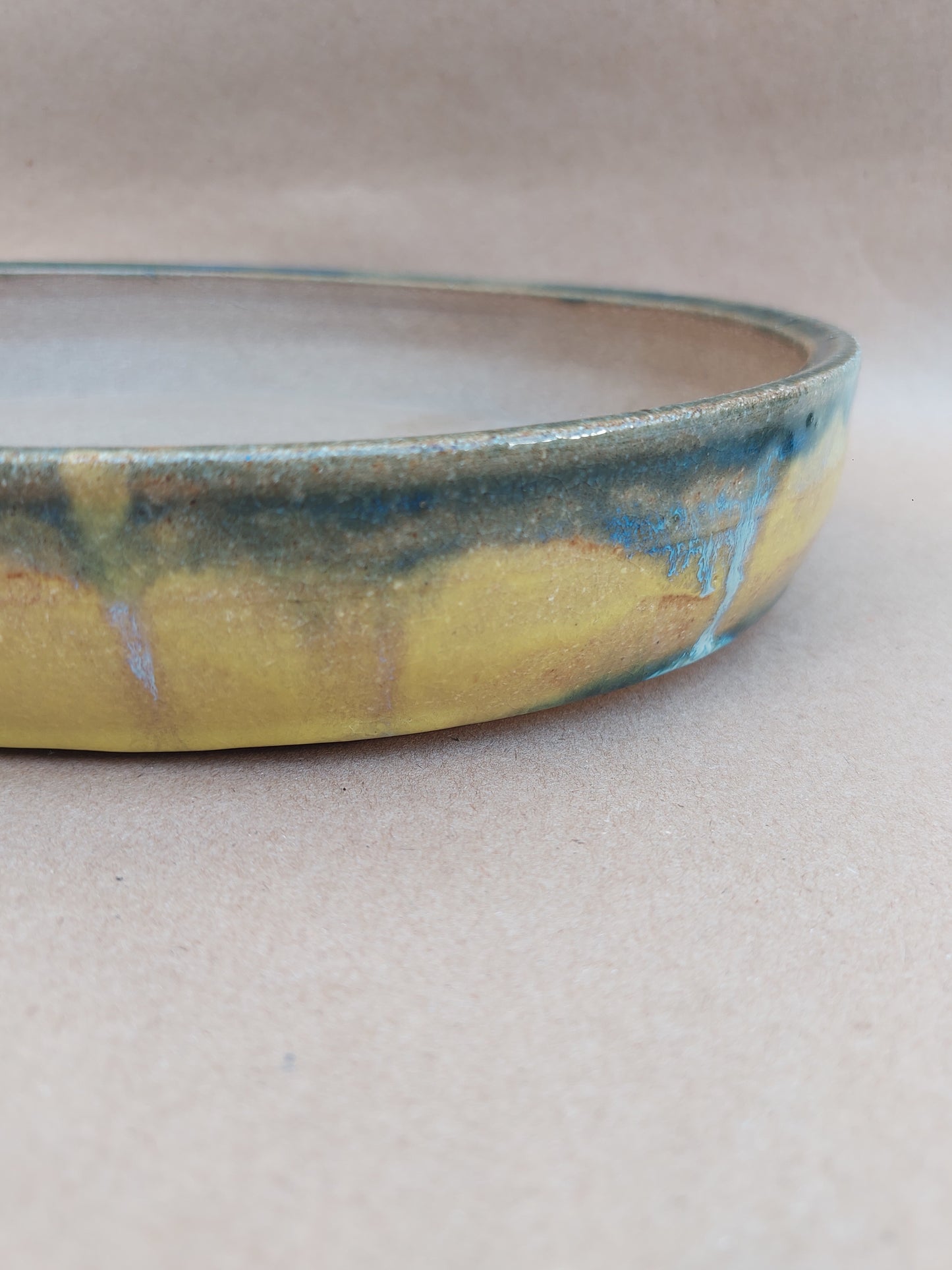 Oval vase 26.5 X 22.5 X 5
