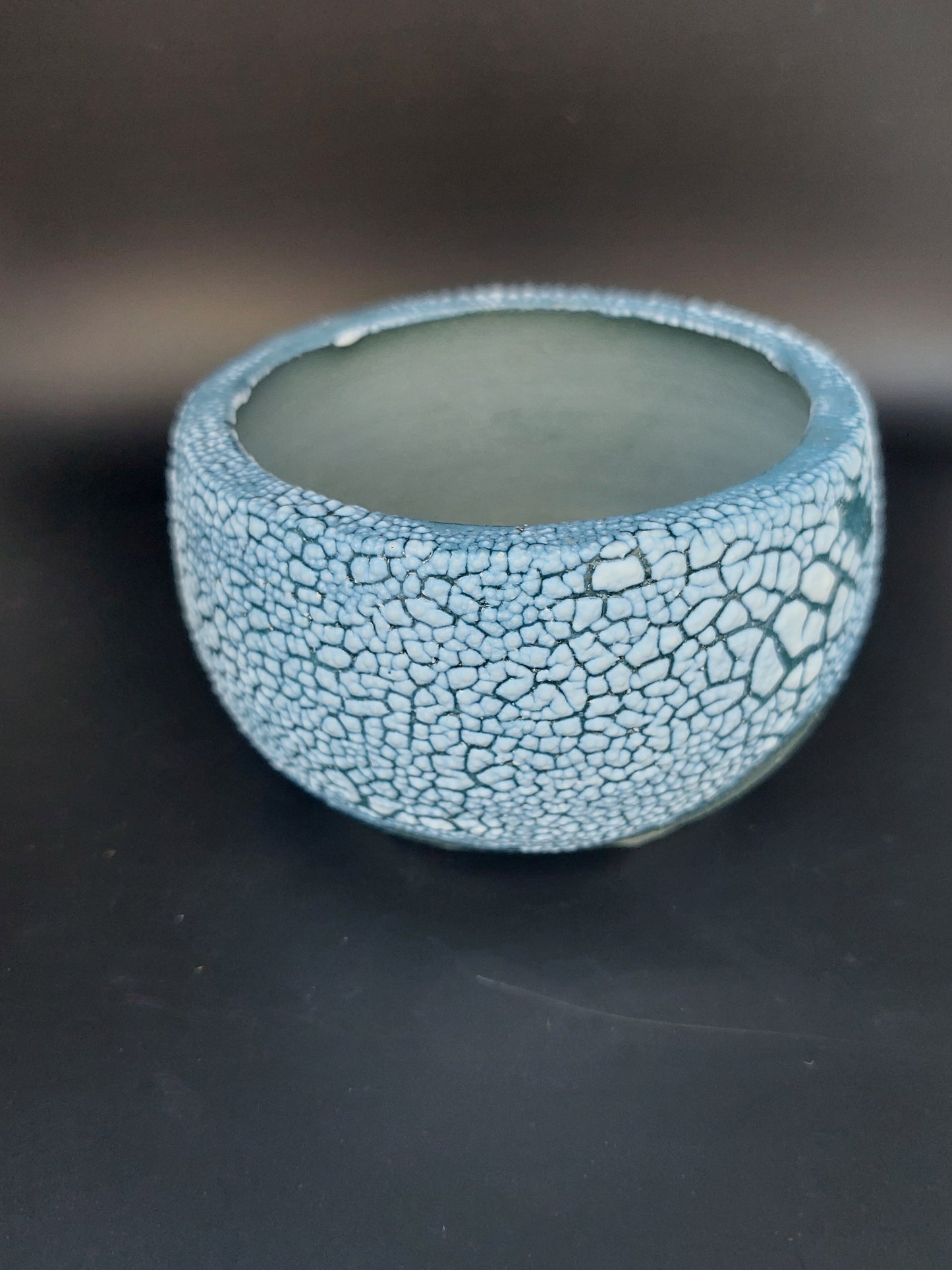 Round vase
